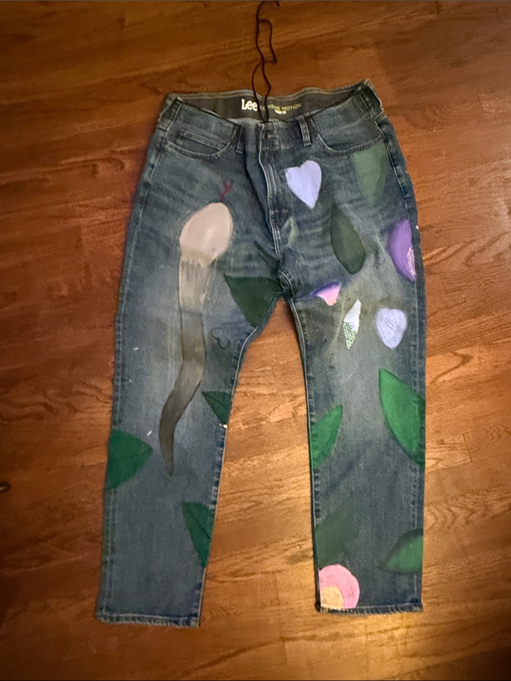Lee Men's Blue Straight Jeans with Hand-Painted and blinged Floral Hearts
